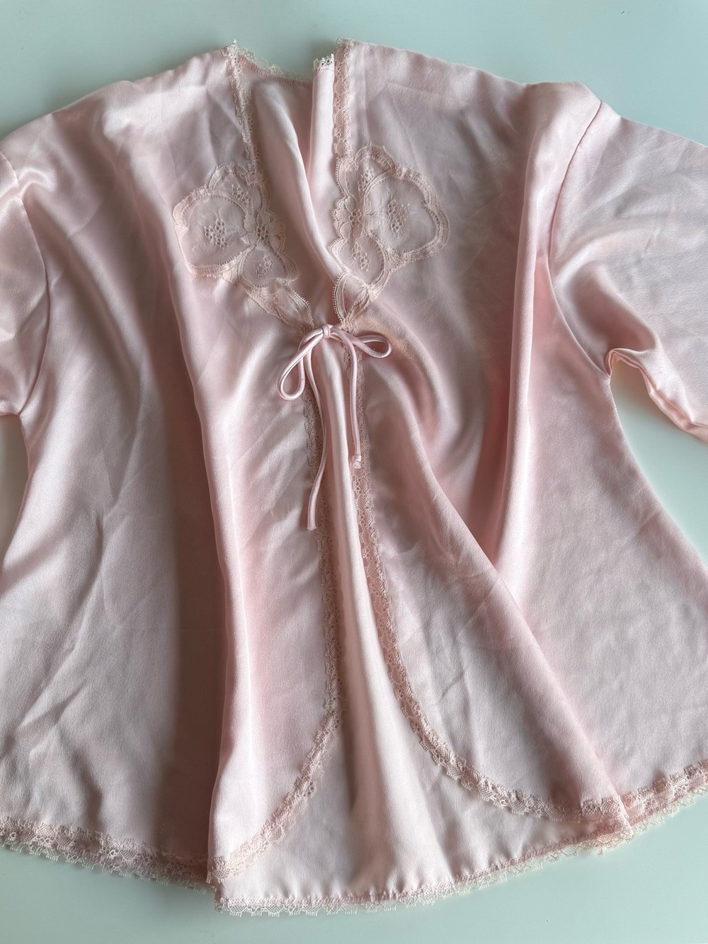 Vintage Warner’s Baby Pink Satin Lace Bed Jacket One Size
